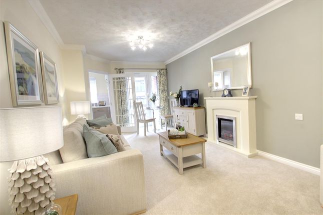 Flat for sale in Garland Road, East Grinstead