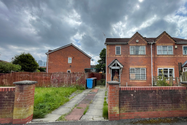 Thumbnail Semi-detached house for sale in Buckfield Avenue, Salford