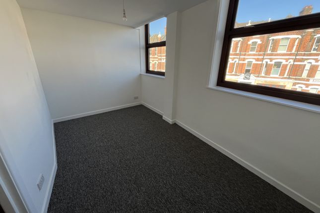 Flat to rent in St. Peters Road, Bournemouth