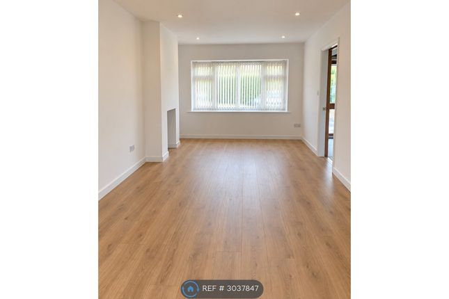 Hillside Crescent, Walsall photo 2