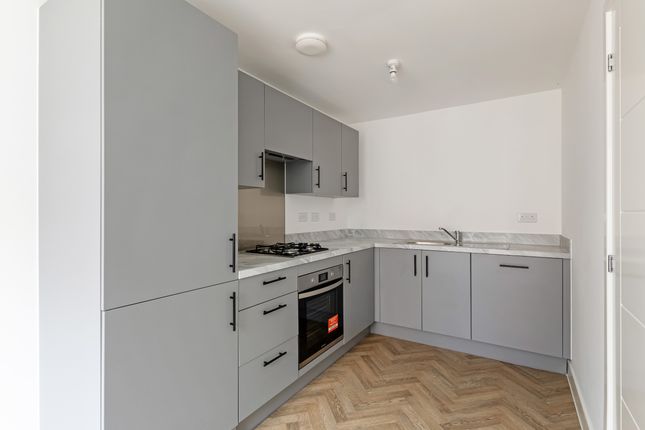 24 Skylark Street - Cartwright RL, Leaf Living at Meadow View, Crowborough, TN6, Crowborough photo 3