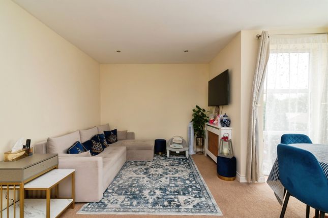 Flat 4, 23, Second Avenue, Nottingham photo 4