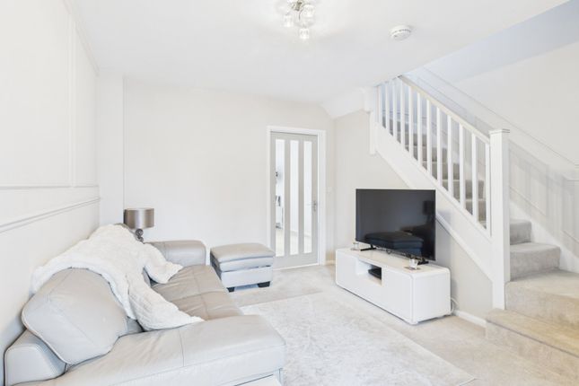 33D, Drakes Road, Buckinghamshire photo 3