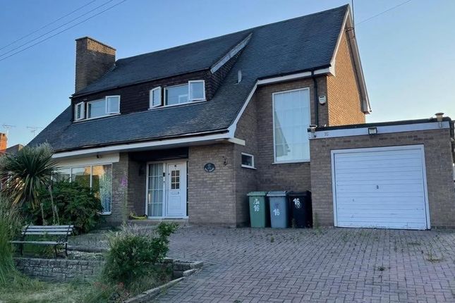 3-bed house on 16, Victoria Place, Lincolnshire , £399,950