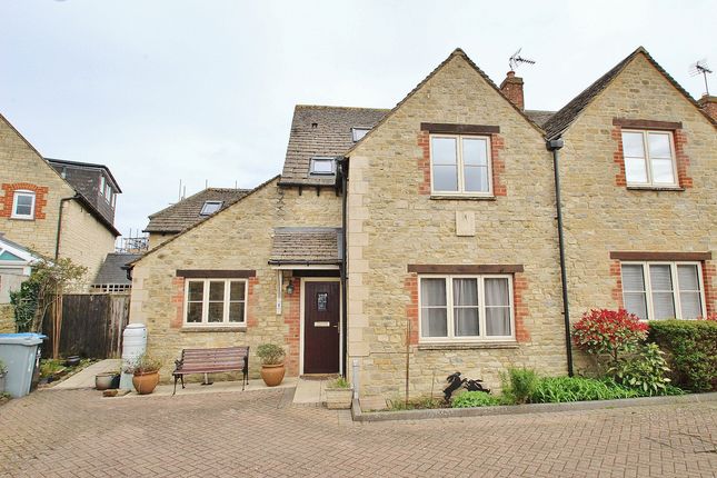 End terrace house for sale in Crofters Mews, Witney