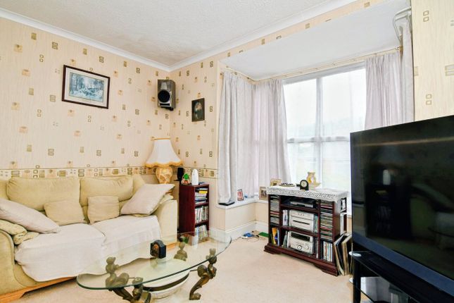 25, Furze Hill Road, Ilfracombe photo 3