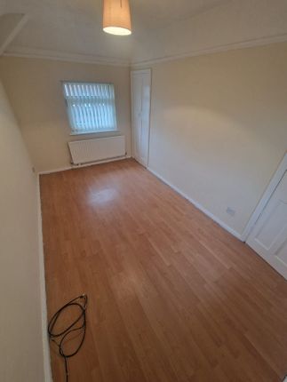 136, Victoria Road, Gateshead photo 5