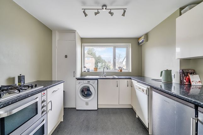 Flat 15, Regent Court Northlands Drive, Winchester photo 3