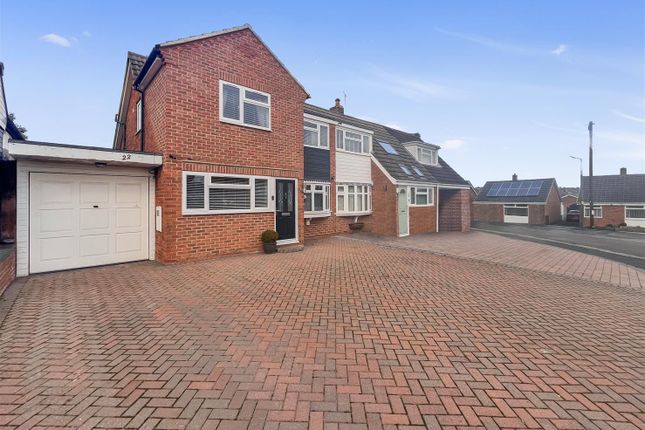 Semi-detached house for sale in Briar Close, Newhall, Swadlincote