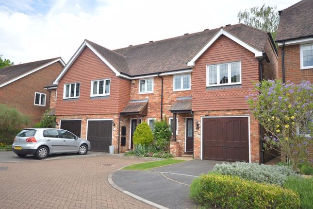 3 bed terraced house to rent in Somerford Place, Beaconsfield HP9