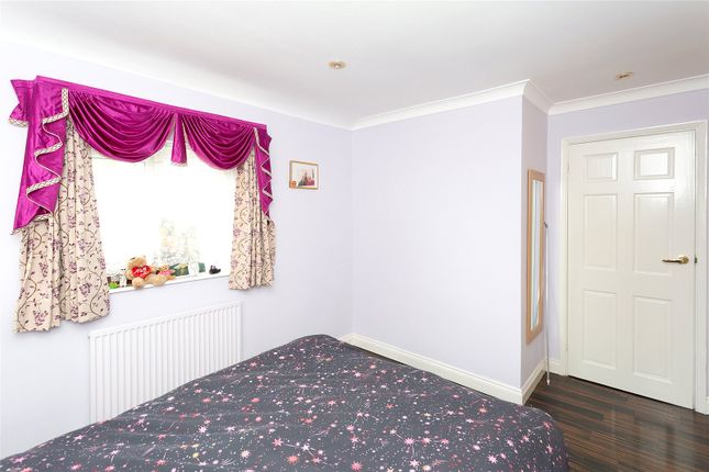 End terrace house to rent in Romilly Drive, Watford, Hertfordshire