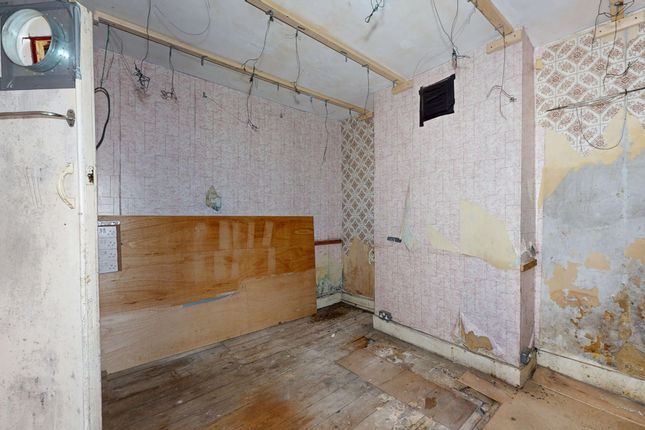 23 Alderney Road, Mile End, London,E1 4Eg
