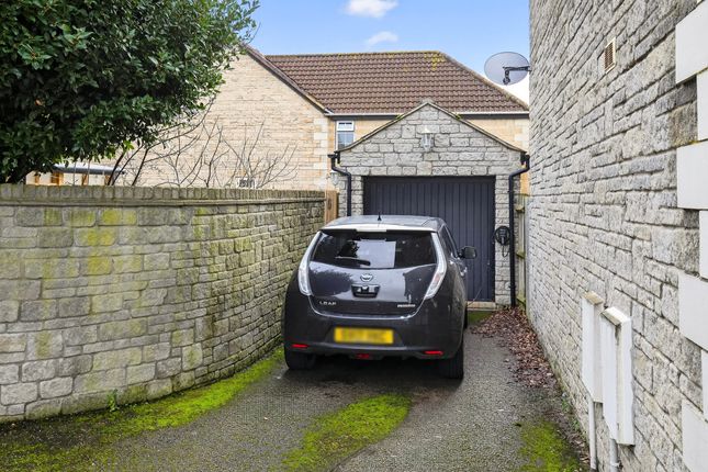 Fuchsia Cottage, Main Road, Bristol photo 2