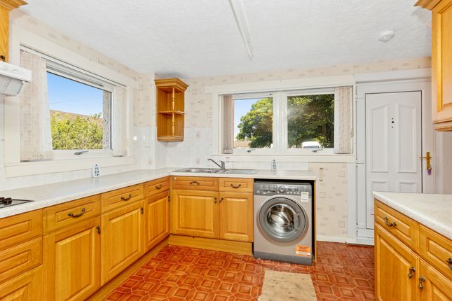 19, Cook Crescent, Mayfield photo 4