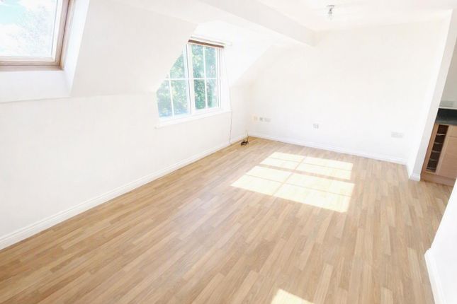 8, The Beacons, Seaton Delaval Whitley Bay photo 4