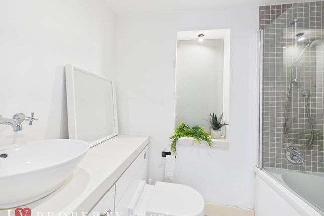 Apartment 163,, Orion Building, Birmingham photo 4