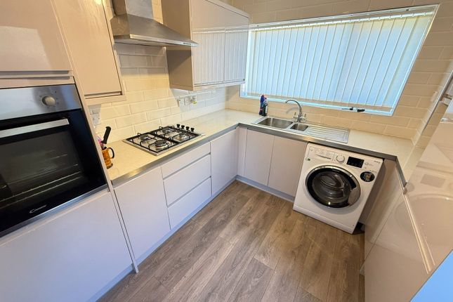 30, Boyer Avenue, Maghull photo 5