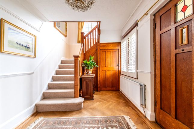 162, Singlewell Road, Kent photo 2