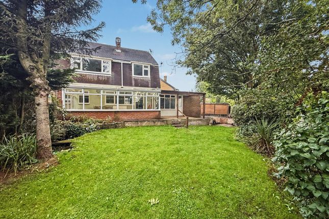 7 Birch Grove, Stoke-On-Trent photo 3