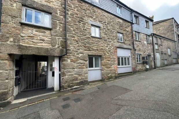 Flat to rent in The Barn, Penzance