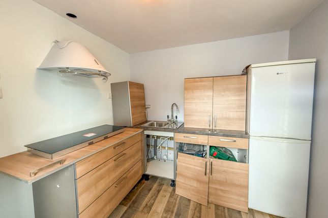 20, Burrell Street, Crieff photo 4