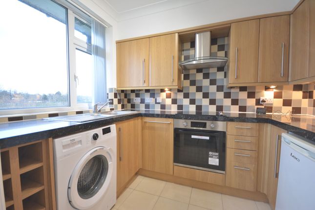 Flat for sale in Temple Road, Epsom