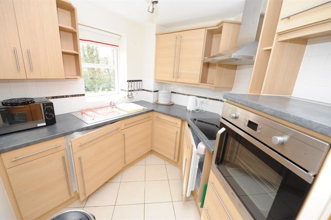 Apartment 52, Jowett Court, Highfield Road, Bradford photo 3