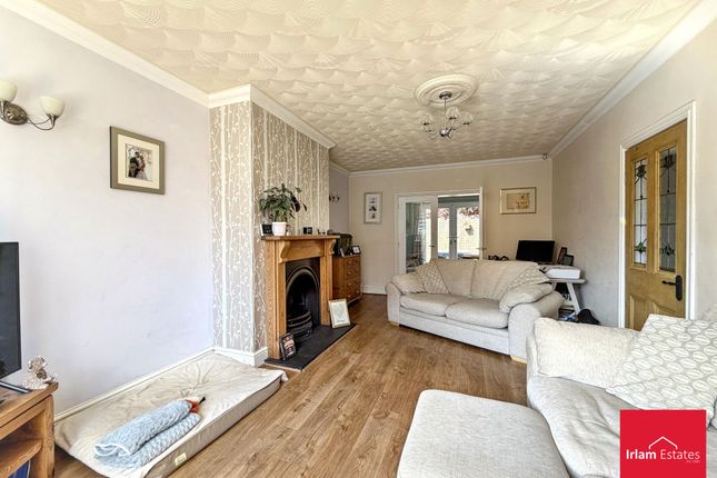 2 Rose Crescent, Manchester photo 4