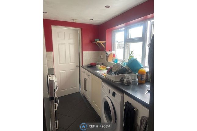 Thumbnail Terraced house to rent in Gillingham Road, Gillingham