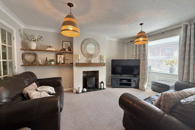 54, Heather Way, Yeovil photo 2