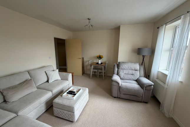 96, Ashby-de-la-Zouch photo 2