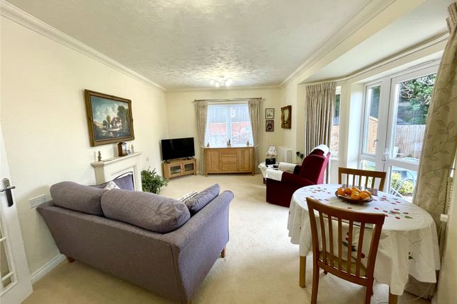 Flat for sale in North Close, Lymington, Hampshire