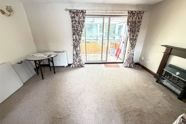 32, Dinchope Drive, Telford photo 4