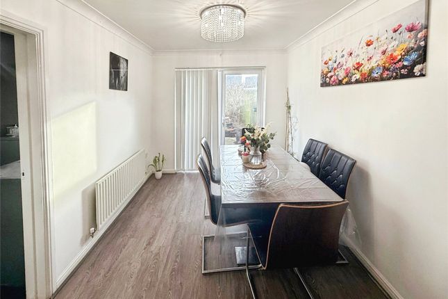 17, Parkside Mews, Whitefield photo 4