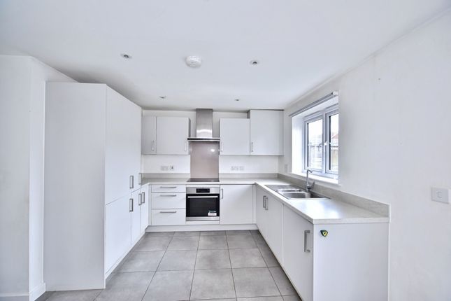 24, Cranford Road, Maidstone photo 2
