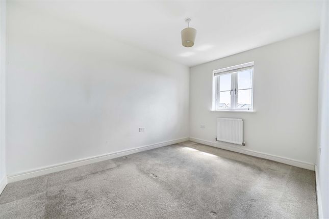 15, Barton Way, Dartmouth photo 4