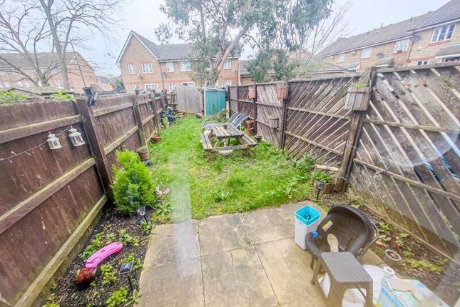 End terrace house for sale in Carnoustie Close, Plumstead, London