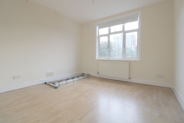 Alexandra Road, Hendon photo 4