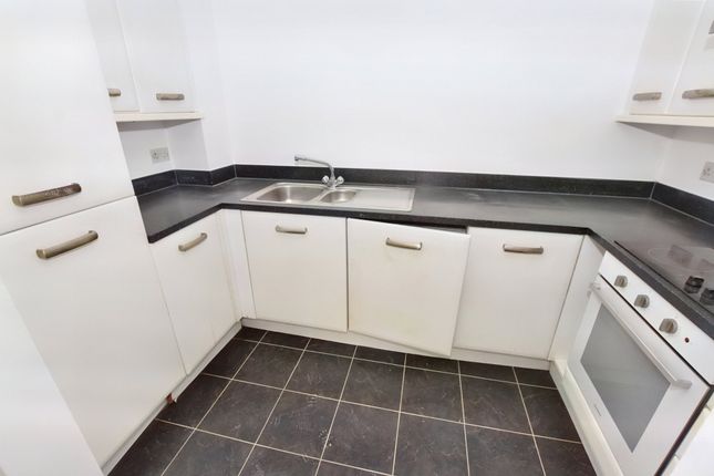 Flat for sale in Woodland View, Duporth, St. Austell, Cornwall