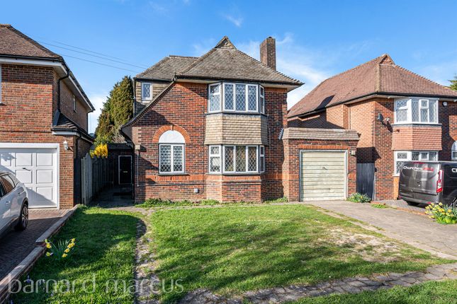 4-bed house on 44, Tattenham Way, Tadworth, £750,000