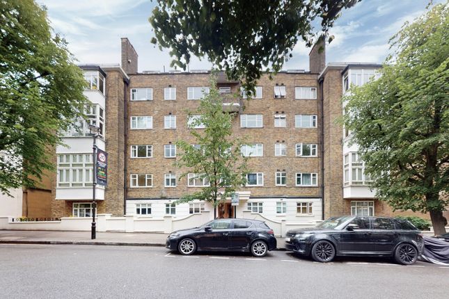 Thumbnail Flat for sale in St Edmunds Court, St Edmunds Terrace, London