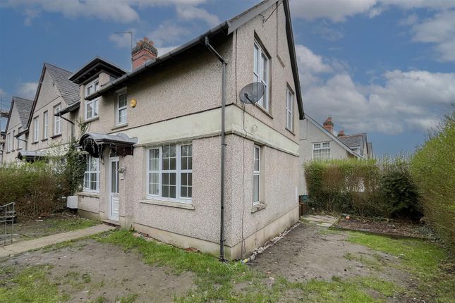 End terrace house for sale in Markham Crescent, Oakdale, Blackwood