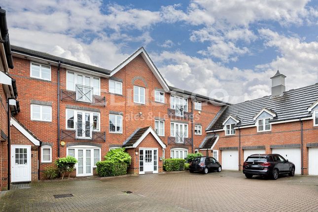 Thumbnail Flat for sale in Bloomsbury Close, Mill Hill, London