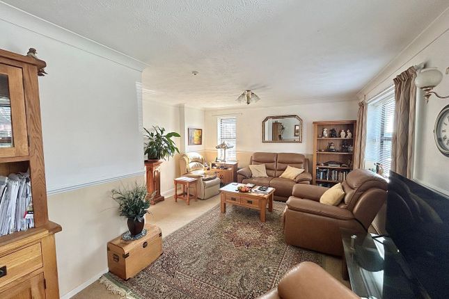 3, School Place, Bexhill on Sea photo 3