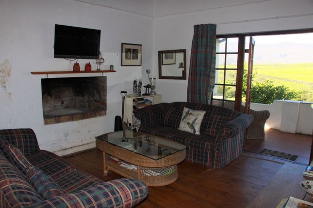Farmhouse for sale in Hemel &amp; Aarde Valley, Hermanus Rural, Cape Town, Western Cape, South Africa