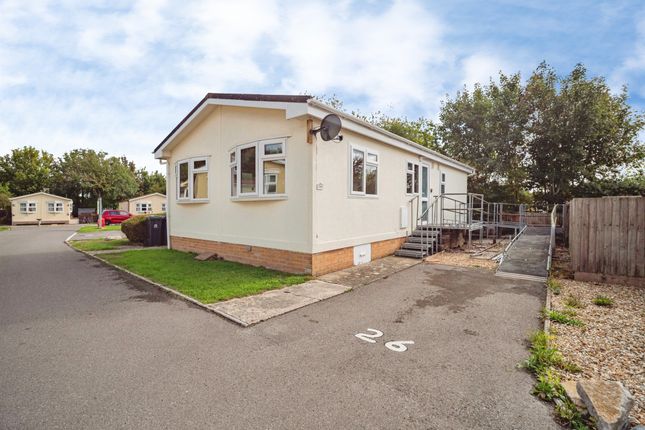 2-bed caravan on 26, Railway Triangle Park Homes, Dorchester, £160,000