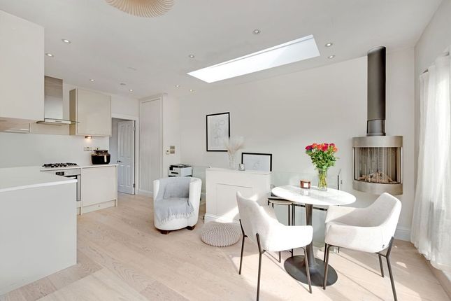Flat 3, 78, Castellain Road, London photo 2