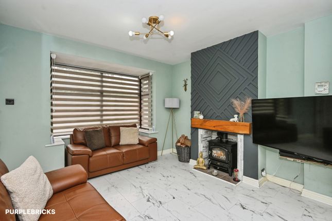 75, Belle Green Lane, Wigan photo 4
