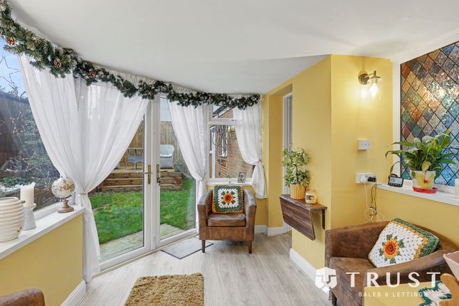 3 Kenilworth Gardens, Leeds photo 4