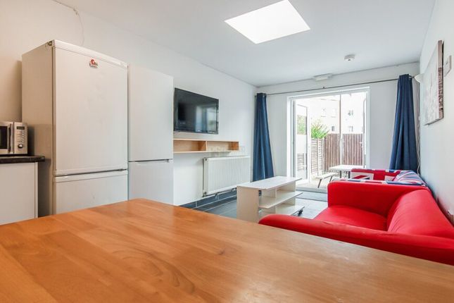16, Grange Road, Birmingham photo 2